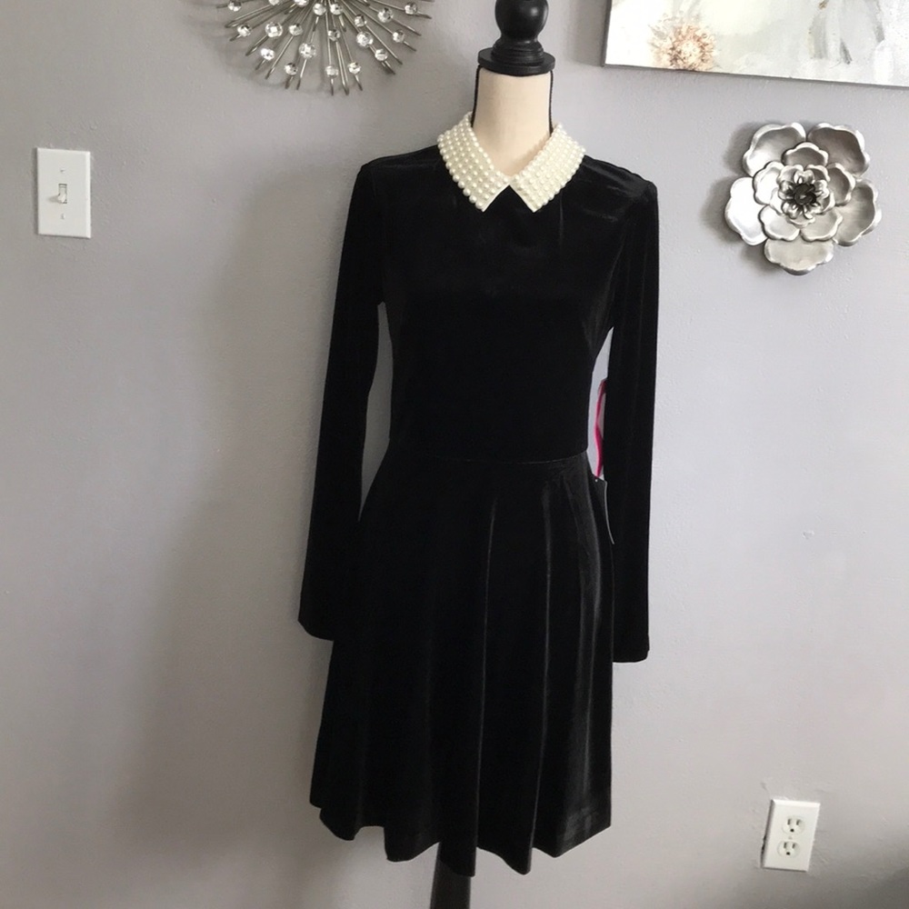 Black velvet and pearl dress